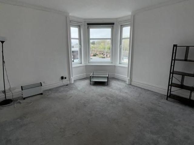 Apartment for rent in Shortroods, Paisley