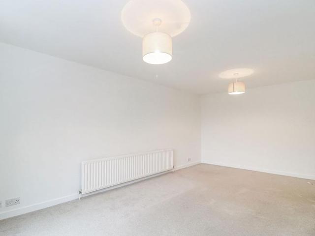 Apartment for rent in Batchworth, Hertfordshire