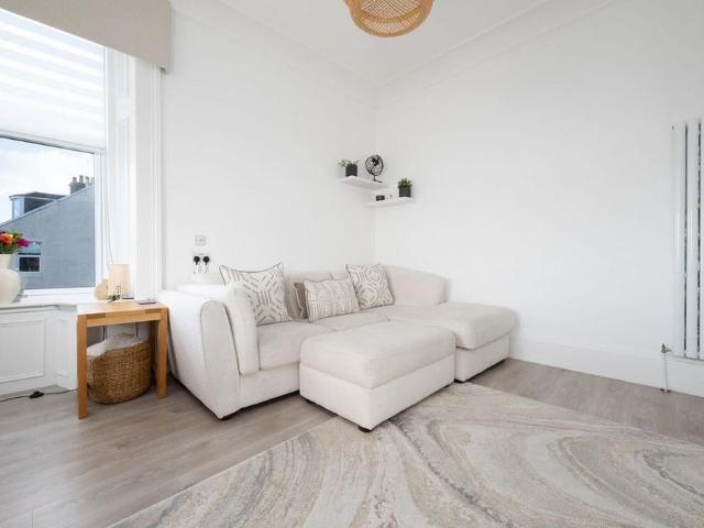 Apartment for rent in Ashton, Gourock