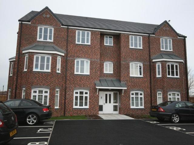 Flat for rent in Grove Hill, Normanby