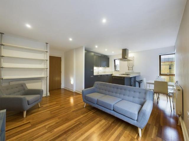 Apartment for rent in Rotherhithe, Greater London