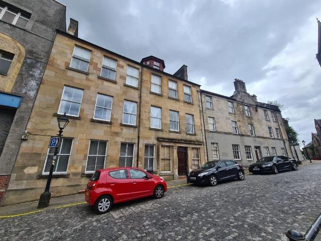 Apartment for rent in Castlehead, Glenburn