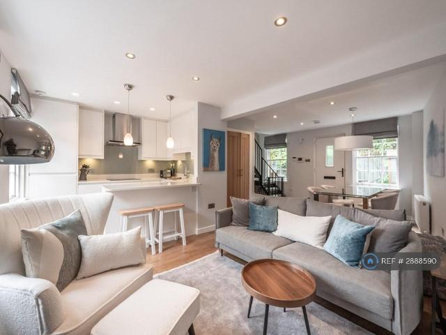 Flat for rent in Lauriston, Scotland