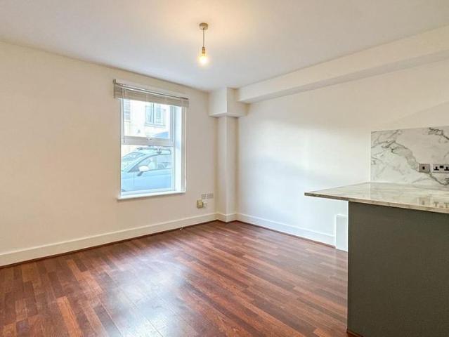 Apartment for rent in Feckenham, City Of Bristol