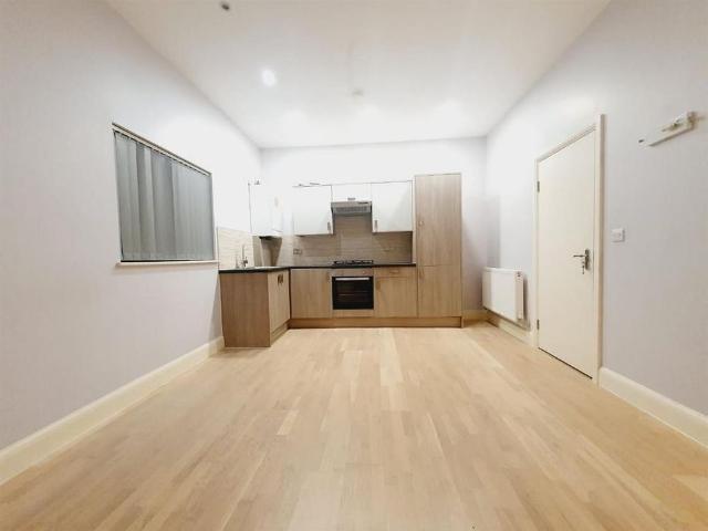 Apartment for rent in New Barnet, Greater London