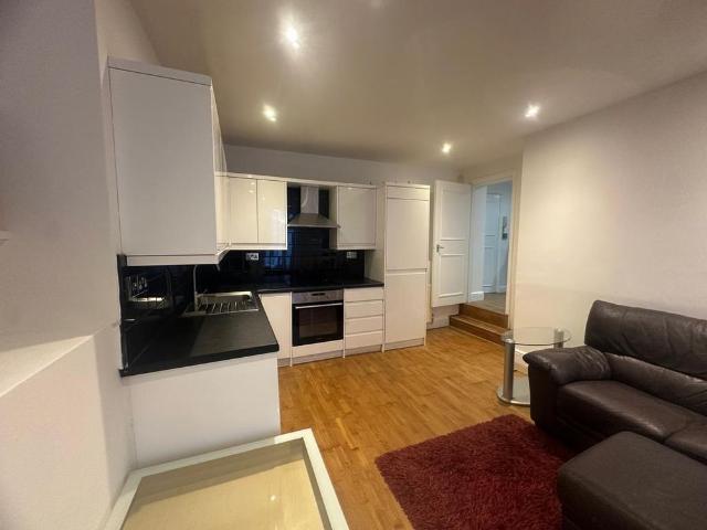 Apartment for rent in South Hampstead, Isle Of Man