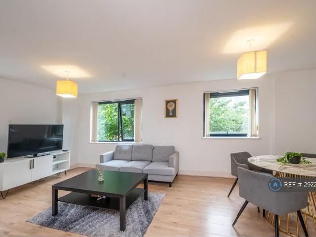 Flat for rent in Calthorpe Fields, West Midlands
