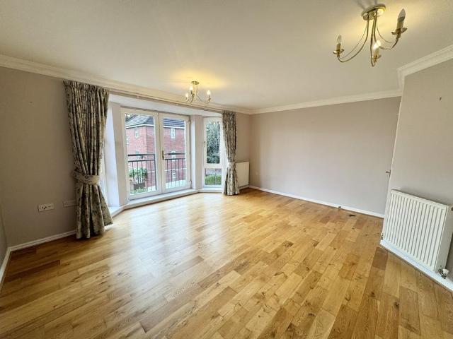 Apartment for rent in Worrall, South Yorkshire