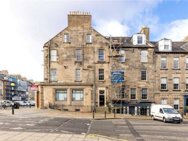 Flat for rent in New Town, Scotland
