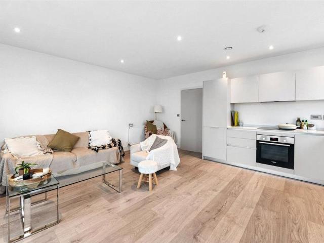Apartment for rent in Worthing, West Sussex