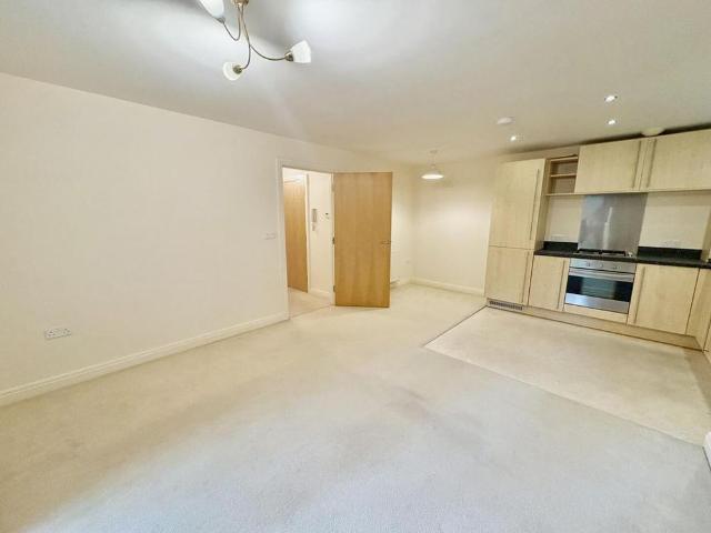 Apartment for rent in Kettlebrook, Staffordshire