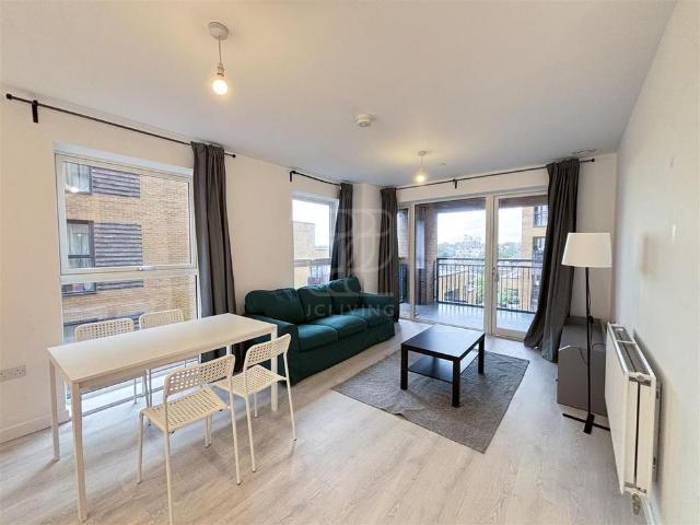 Apartment for rent in London Borough of Ealing, Greater London