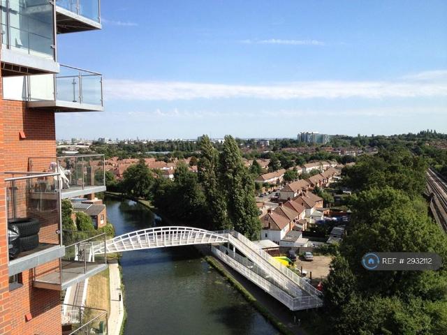 Flat for rent in Alperton, Greater London