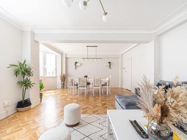 Apartment for rent in Swiss Cottage, Greater London
