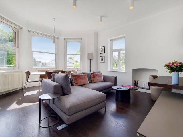 Flat for rent in Belsize Park, Greater London