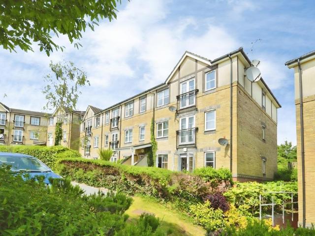 Flat for rent in Pontprennau, Falcon Lodge
