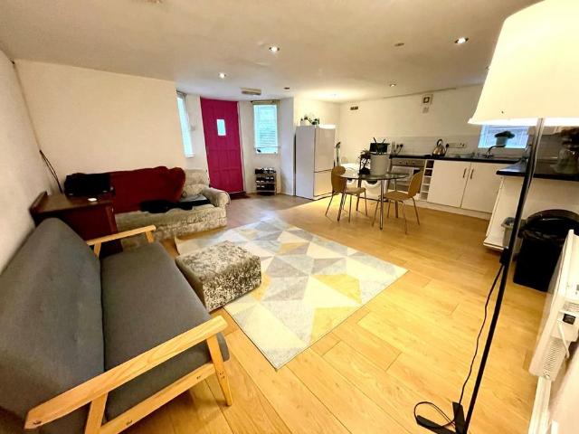 Apartment for rent in Georgia, Greater Manchester