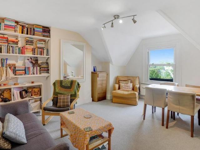 Apartment for rent in West Norwood, Greater London