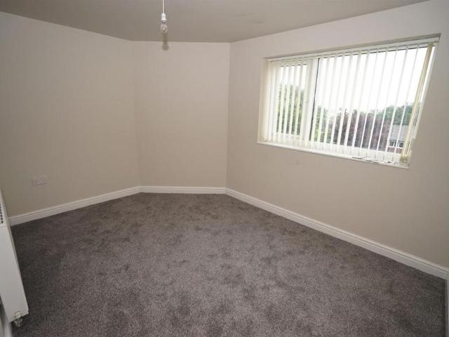 Apartment for rent in Westhoughton, Lee Bank