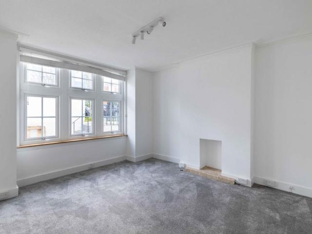 Flat for rent in Cat Hill, Isle Of Man
