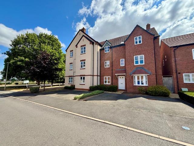 Flat for rent in Meon Vale, Stratford-on-Avon