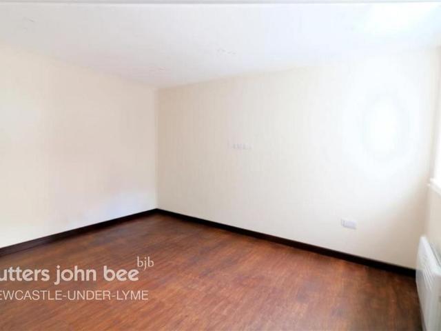 Apartment for rent in Tunstall, Eastbridge