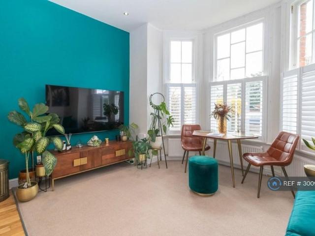 Apartment for rent in London Borough of Lambeth, Greater London