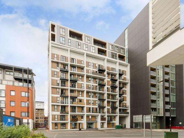 Flat for rent in Greater London