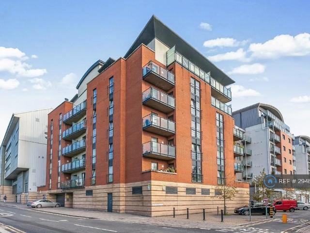 Flat for rent in Leyton, Greater London