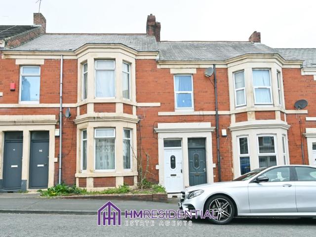 Flat for rent in Cowgate, Newcastle upon Tyne