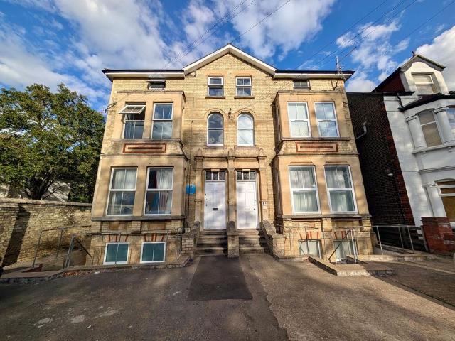 Flat for rent in Petersfield, Cambridge