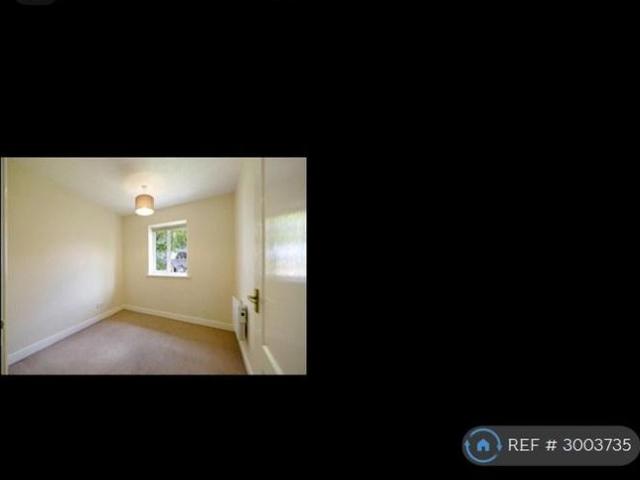 Apartment for rent in Foss Islands, High Field