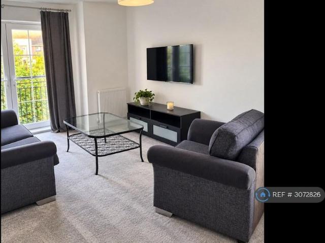 Apartment for rent in Ferry Village, Renfrew