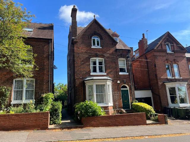 Flat for rent in West Midlands