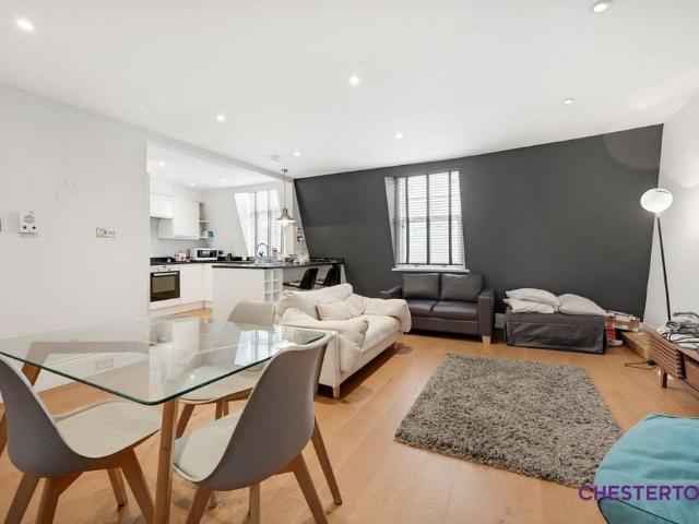 Apartment for rent in Lot's Village, Greater London