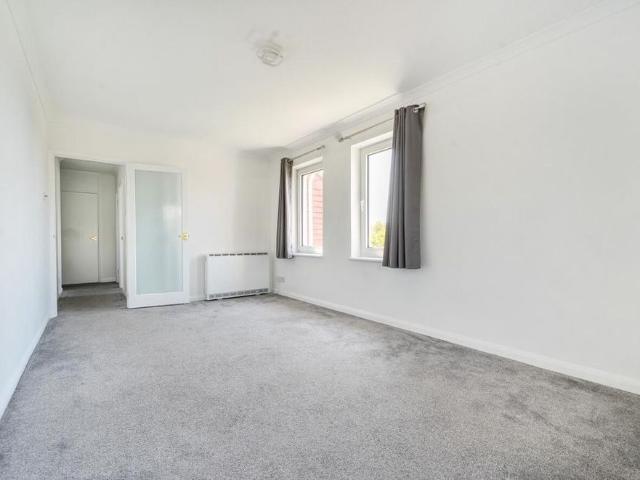 Apartment for rent in Whitehawk, Brighton & Hove
