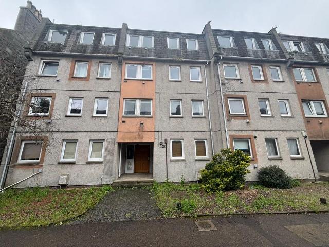 Flat for rent in Ballindoch, Scotland