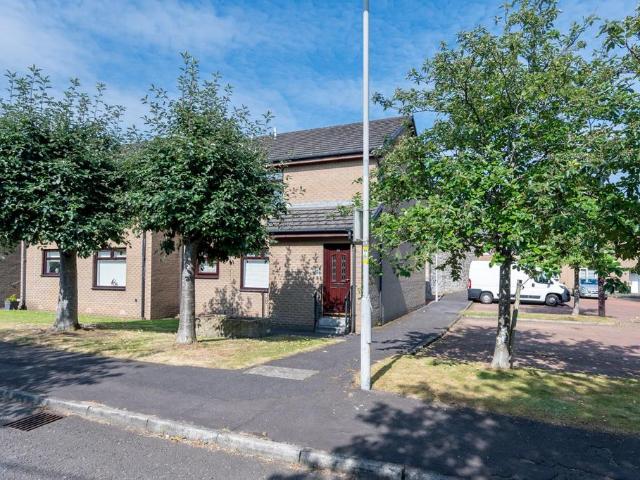 Flat for rent in Hamilton, Scotland