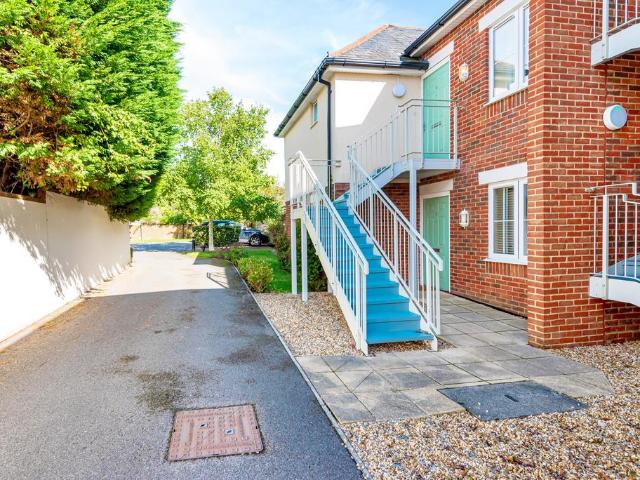 Flat for rent in Pennington, Ashurst Bridge