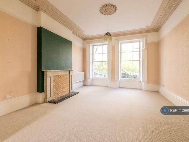 Apartment for rent in Hotwells, Feckenham
