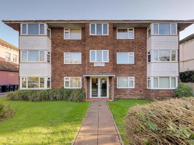 Flat for rent in Worthing, West Sussex