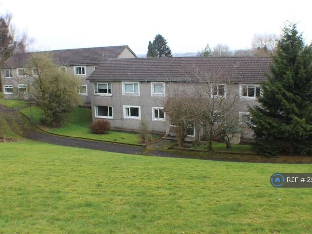 Flat for rent in Eaglesham, Scotland