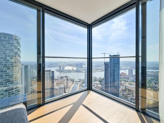 Flat for rent in Isle Of Dogs, Greater London