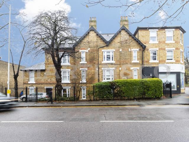 Apartment for rent in Snaresbrook, Greater London
