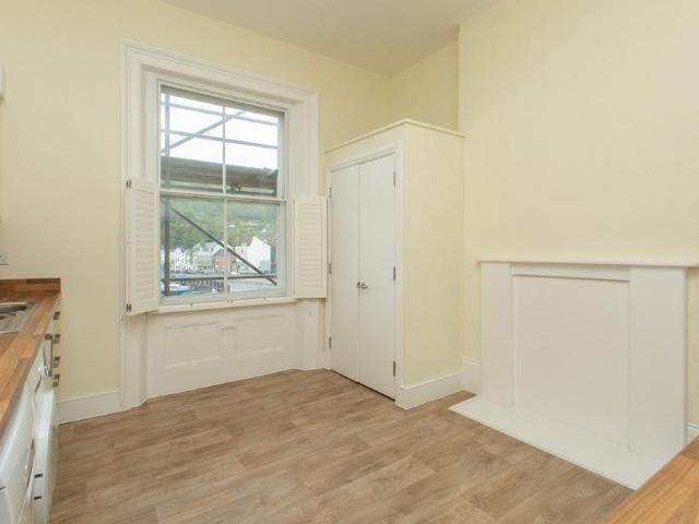 Apartment for rent in Clarendon, Ash