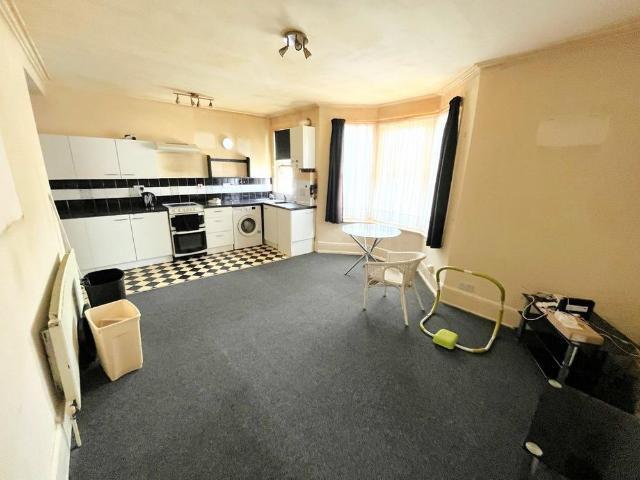 Apartment for rent in Alton Barnes, Essex