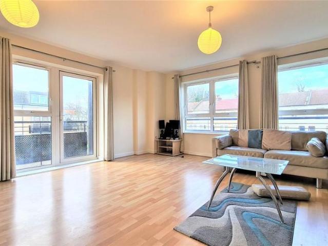 Apartment for rent in London Borough of Hounslow, Greater London