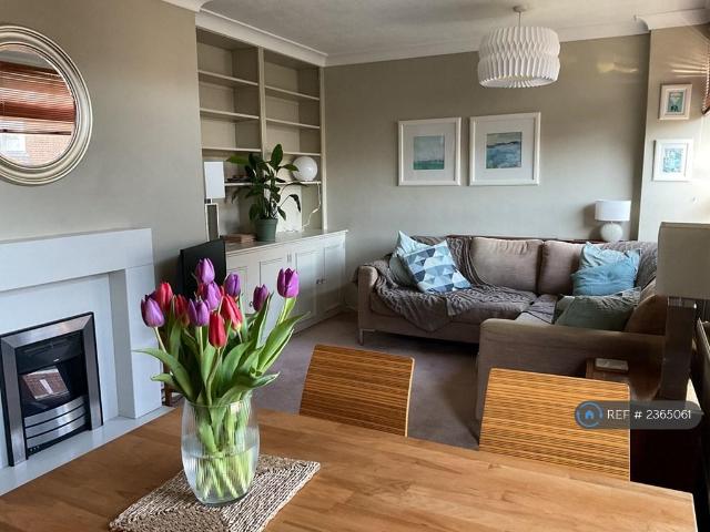 Flat for rent in Putney, Isle Of Man