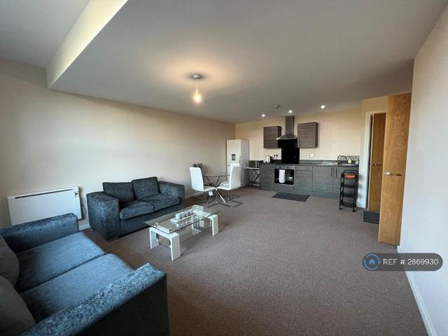 Flat for rent in Old Trafford, Trafford Park