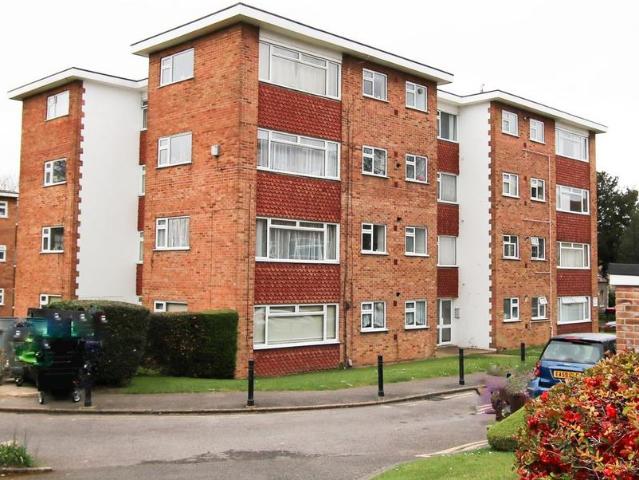 Flat for rent in Wallington, Greater London